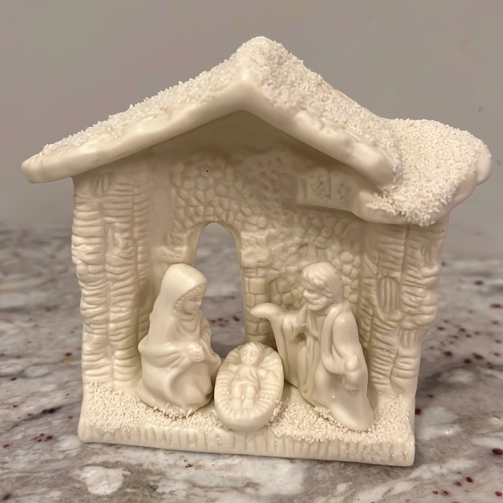 Ceramic nativity scene